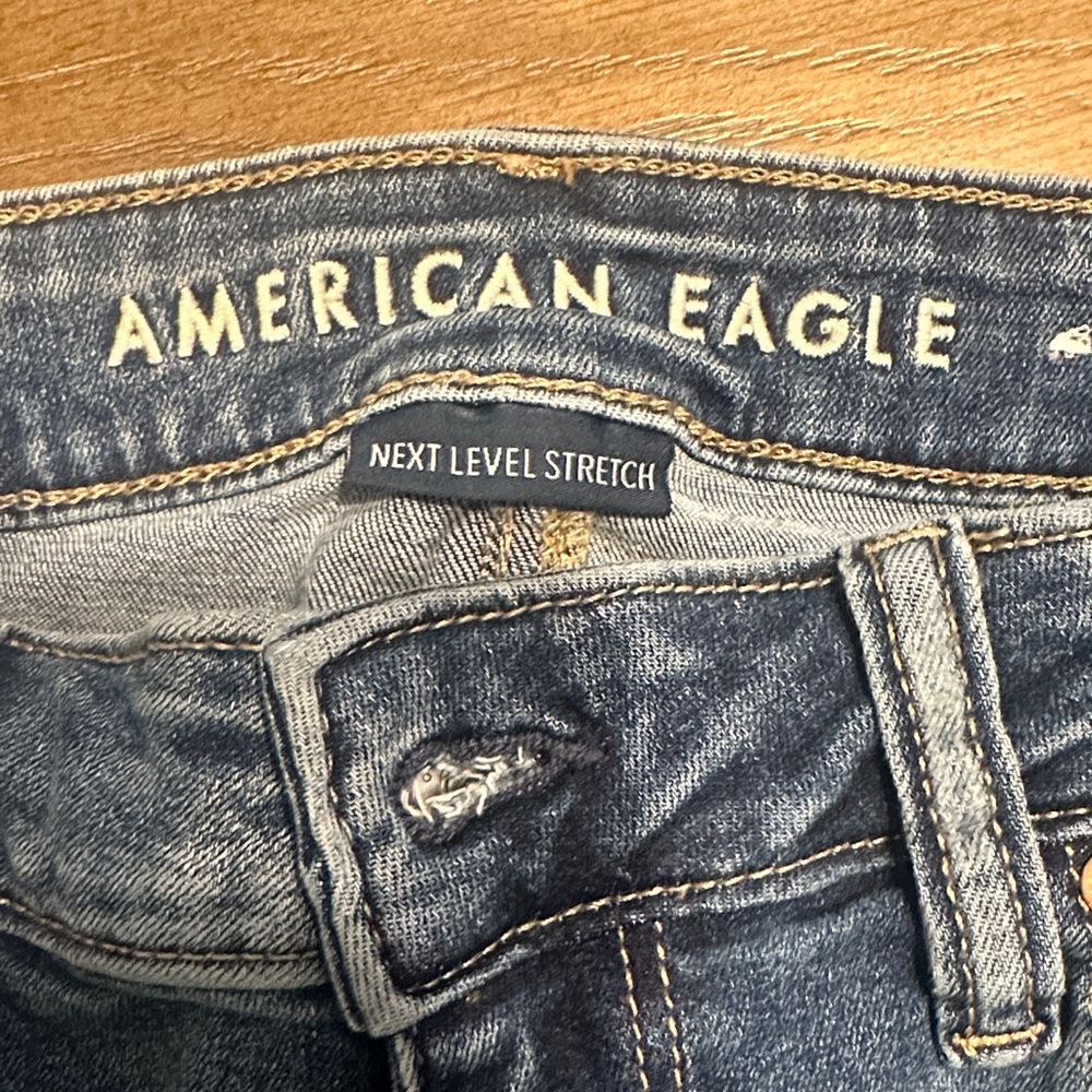 American Eagle Outfitters Women's Cropped Straight-Leg Jeans - Mid Blue - Picture 2 of 6